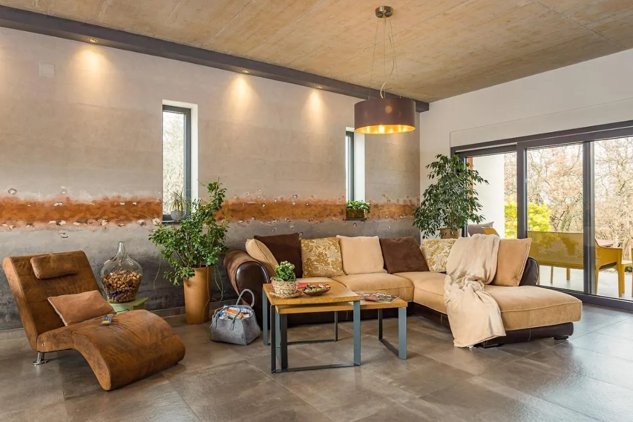 Bijou House With Apartments Vilanija 0*,  Croatia